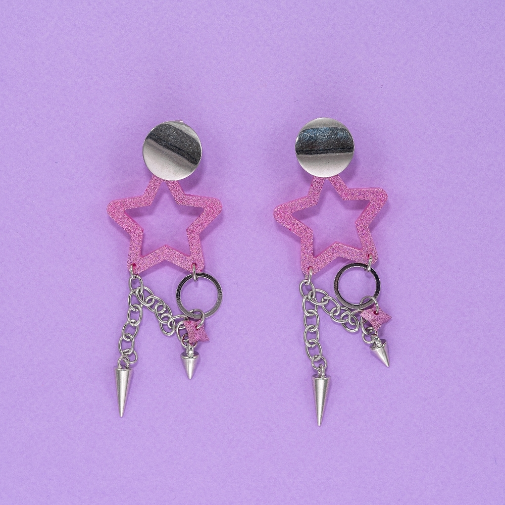 ⭐️ Holographic Pink Astrid Earrings ⭐️